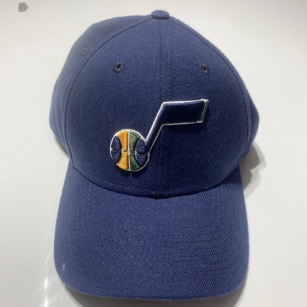 New Era Navy 39THIRTY Cap